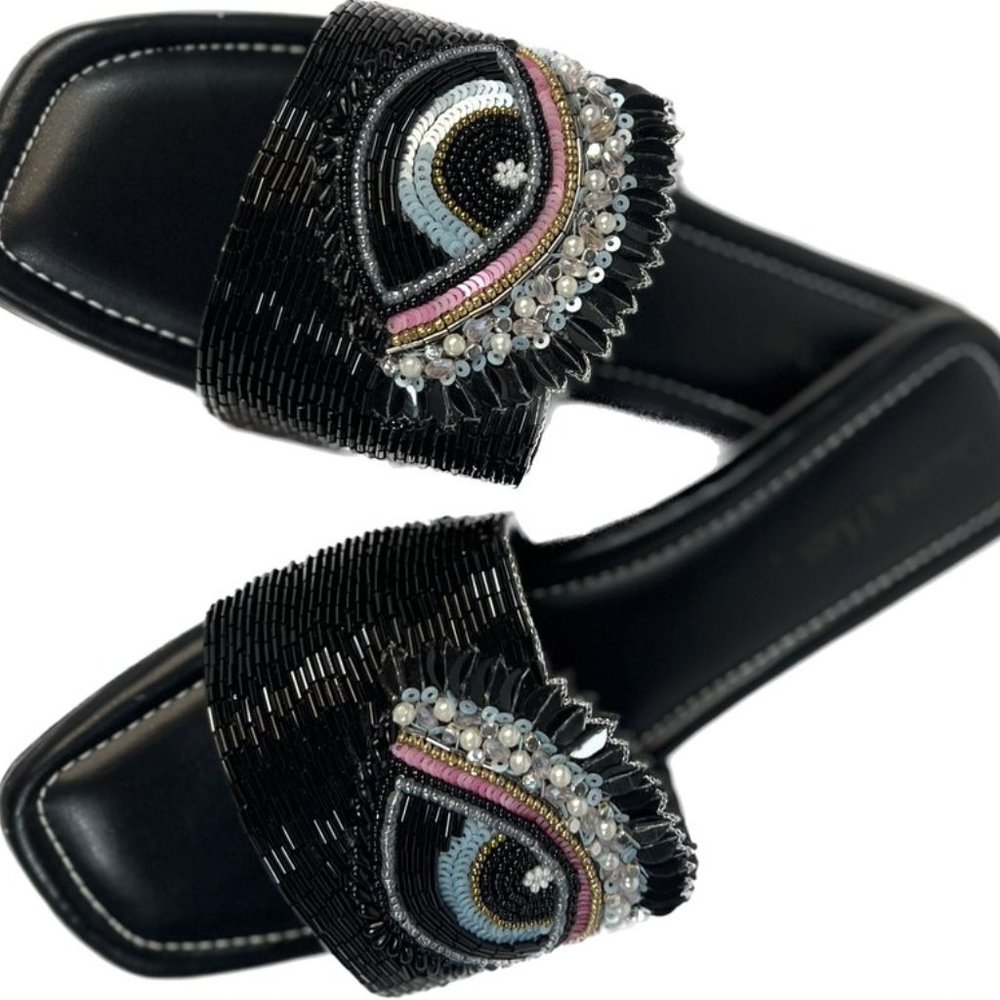 Vegan Evil eye slider design.